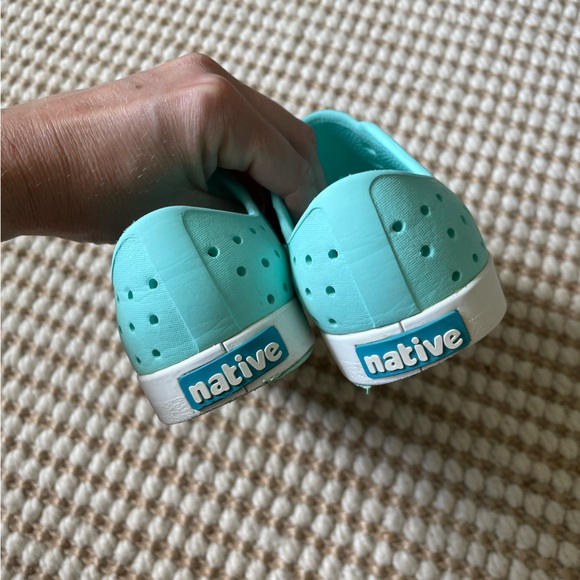 C12 natives - Picture 4 of 5